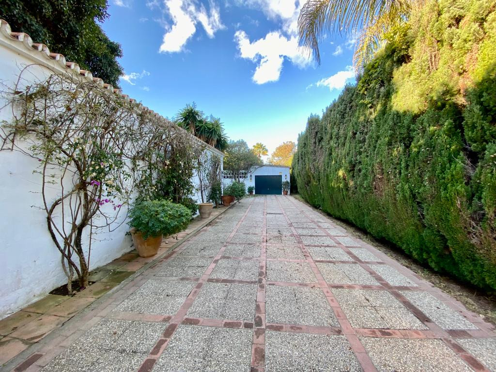7 Bedroom Villa in Estepona - Foto 12