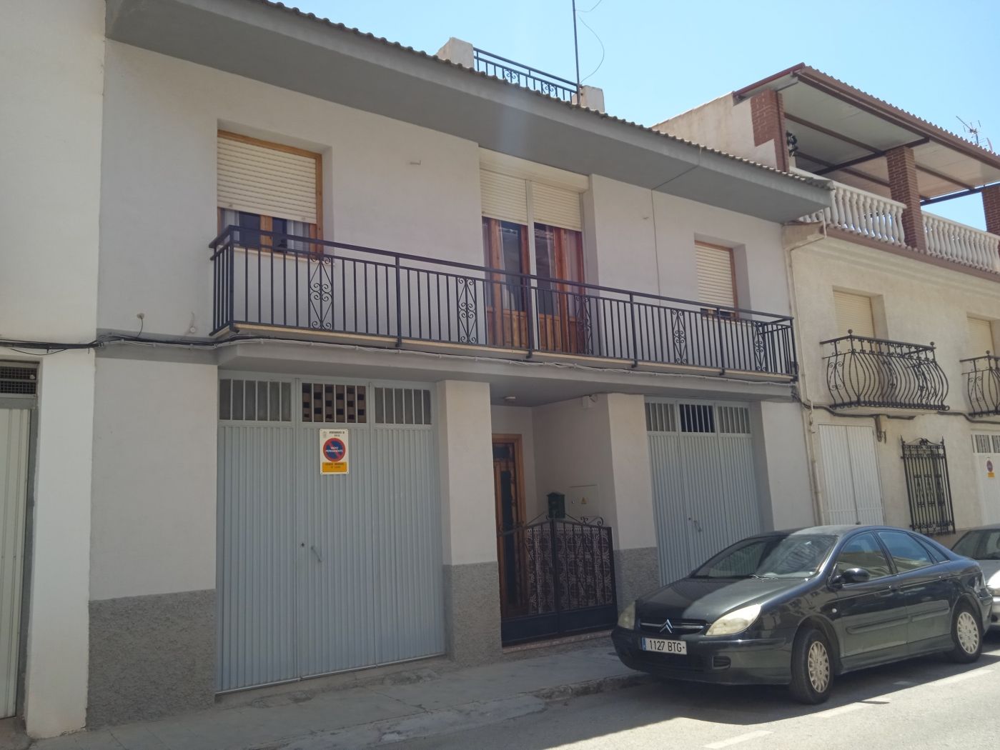 Chalet de 4 dormitorios en Granada – Foto 1