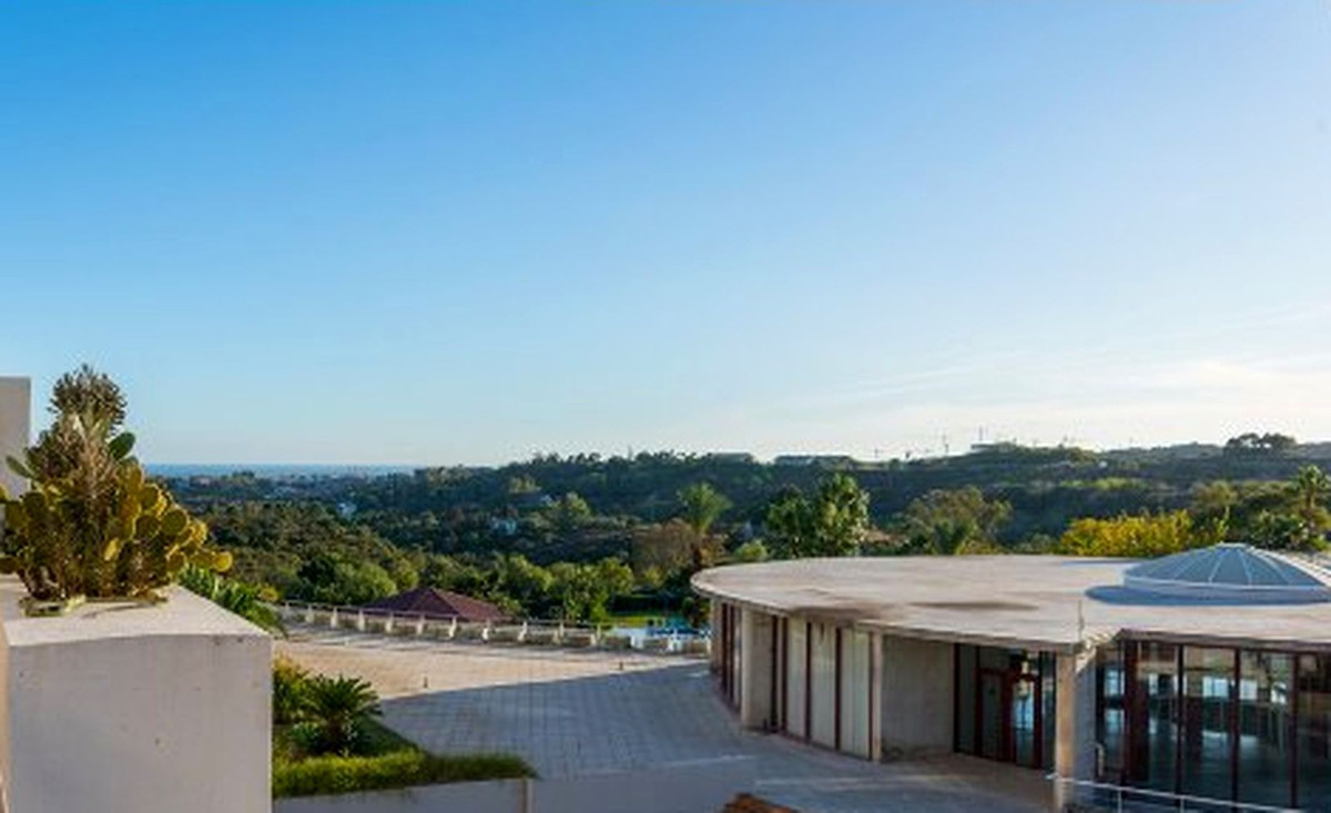 3 Bedroom Penthouse in Benahavís