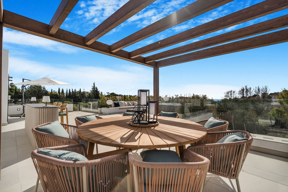 6 Bedroom Villa in Marbella - Photo 57