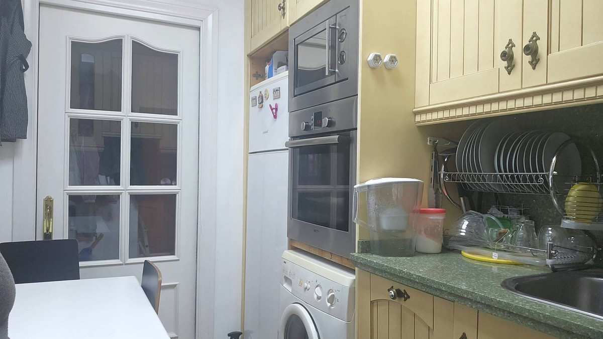 2 Bedroom Apartment in San Pedro de Alcántara - Photo 9