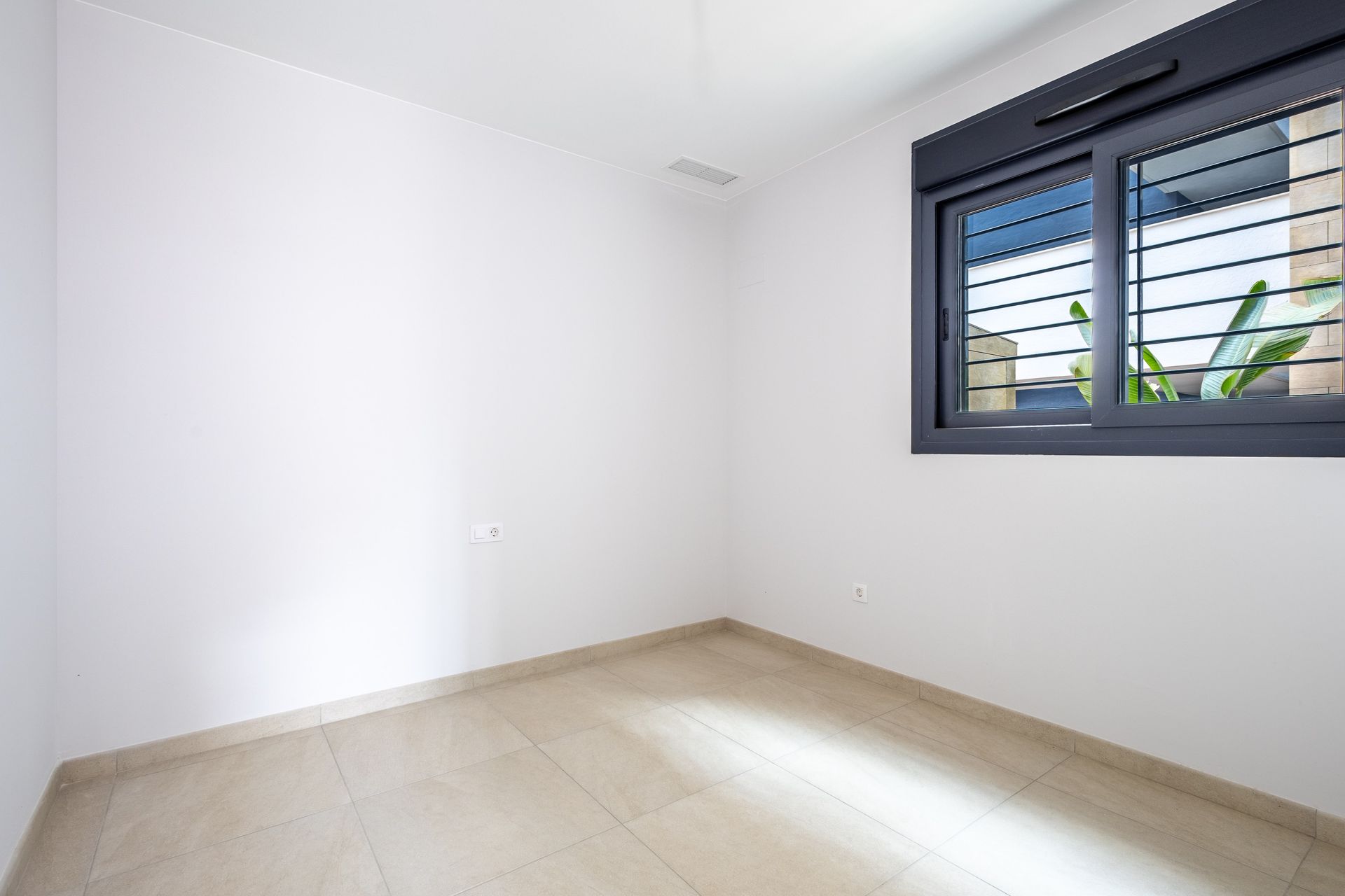 Apartamento com 3 quartos com piscina em Alicante, Espanha – Foto 18