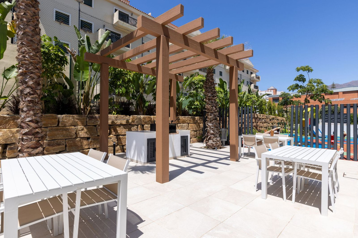 3 Bedroom Apartment in Estepona - Photo 42