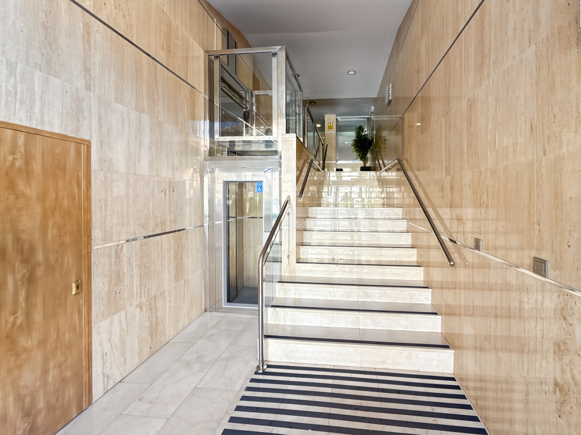 4 Bedroom Apartment in Málaga - Foto 48