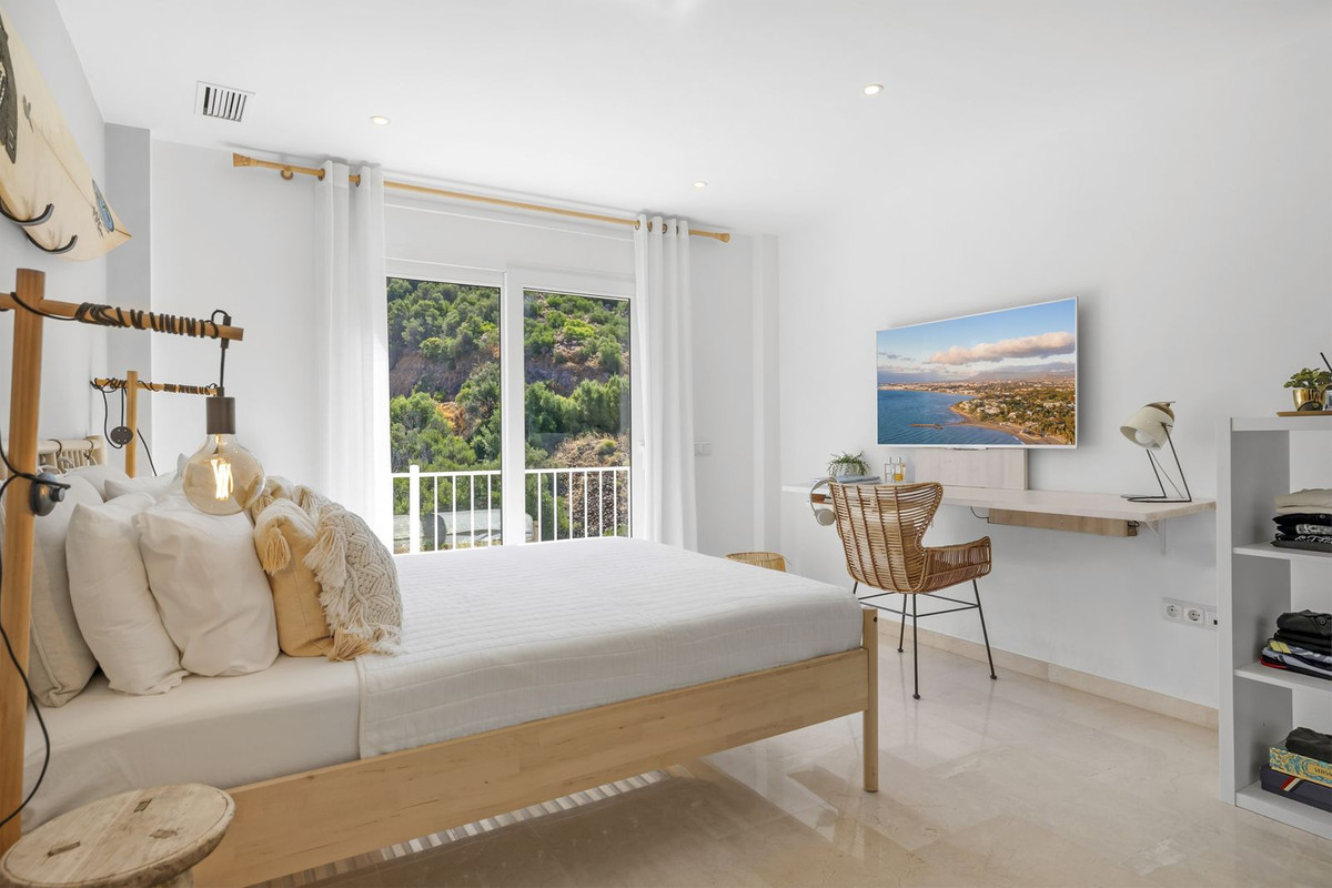 4 Bedroom Villa in Marbella - Foto 29
