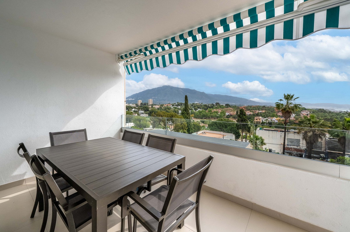 3 Bedroom Apartment in Marbella - Photo 15