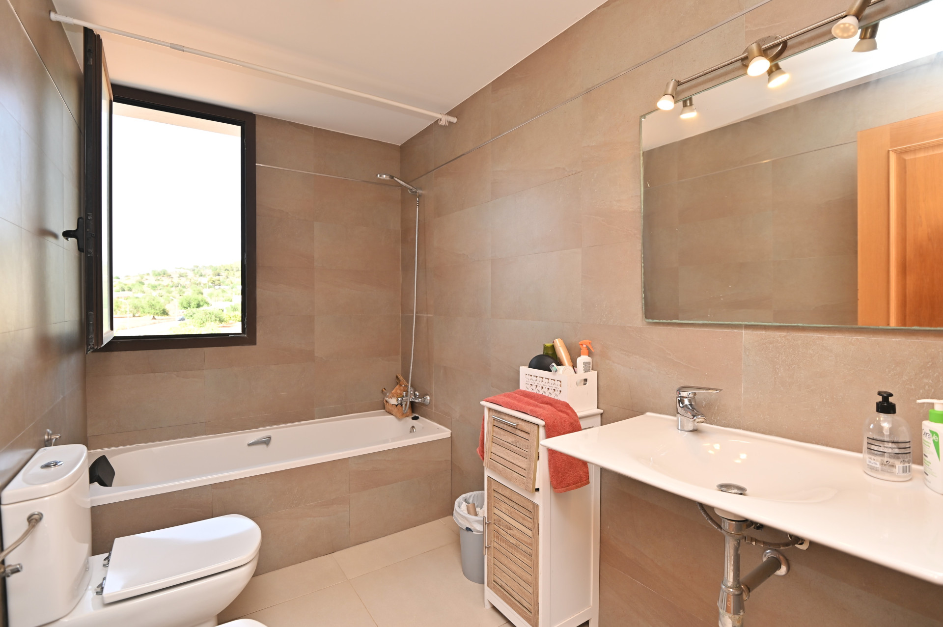 Apartamento com 3 quartos com piscina em Baleares, Espanha – Foto 14