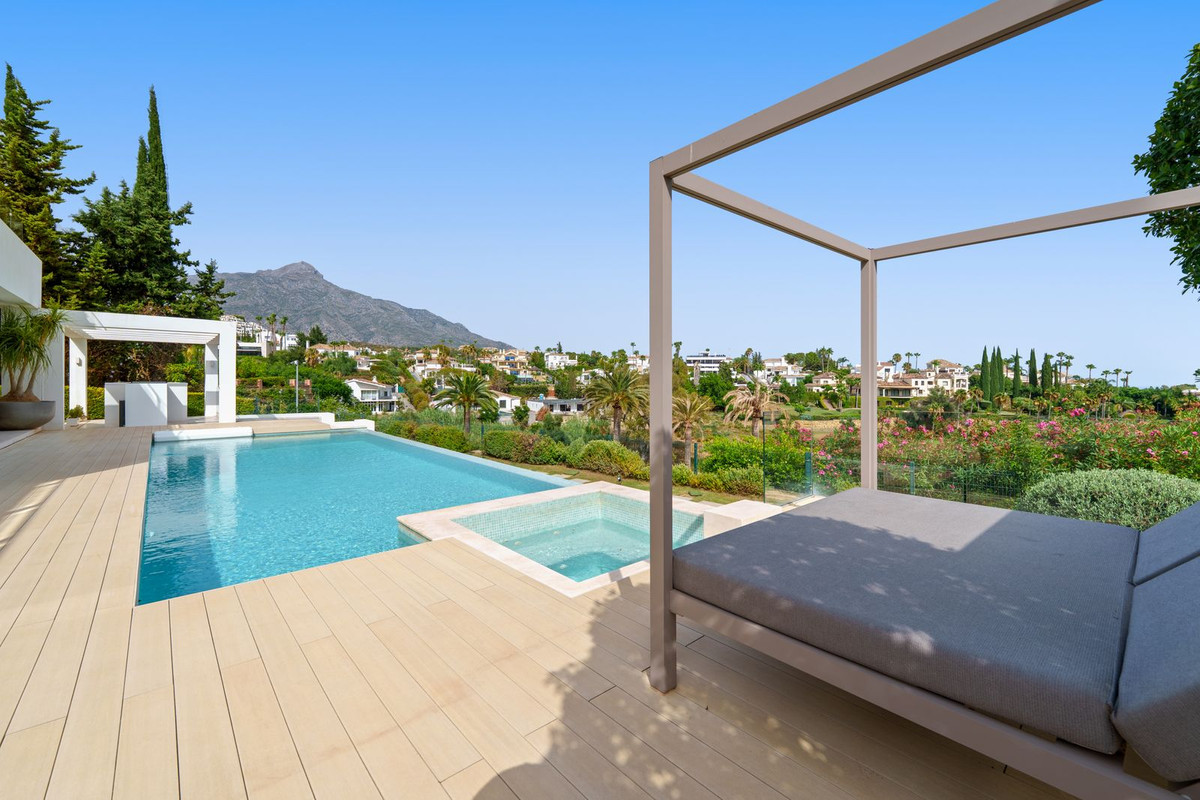 5 Bedroom Villa in Marbella - Foto 14