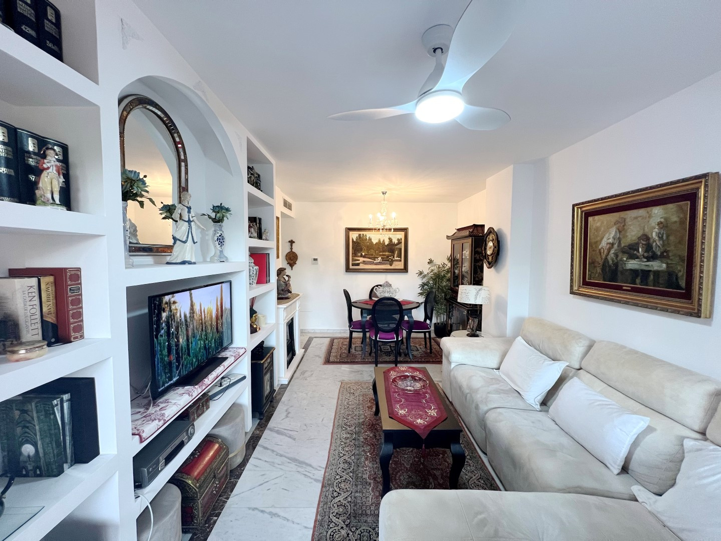 3 Bedroom Apartment in Marbella - Photo 6