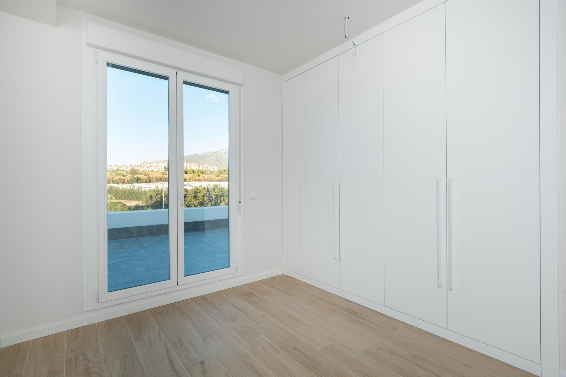 3 Bedroom Apartment in Marbella - Photo 7