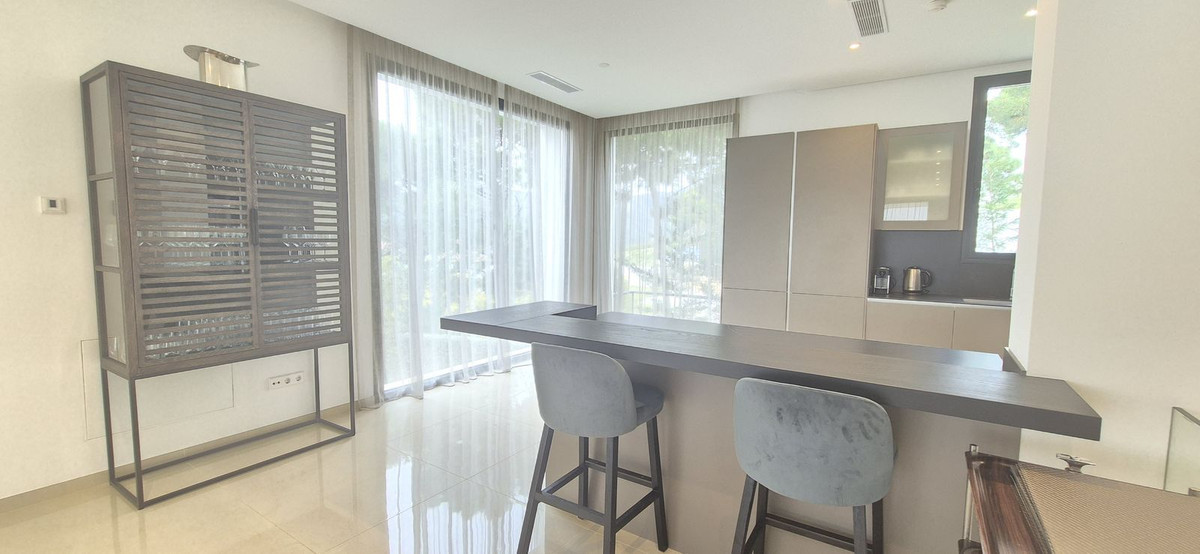 5 Bedroom Villa in Benahavís - Фото 16