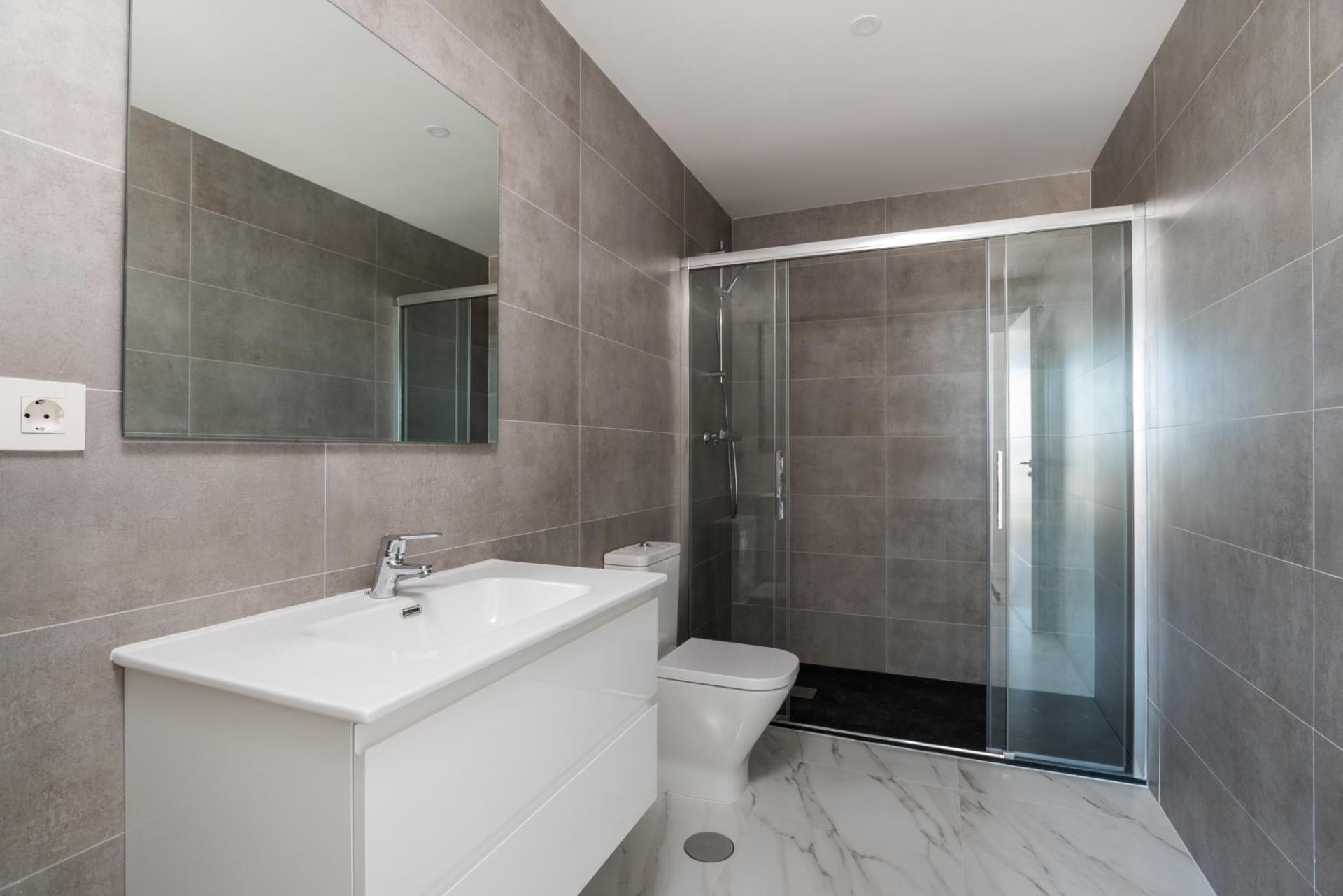 3 Bedroom Apartment in Marbella - Photo 11