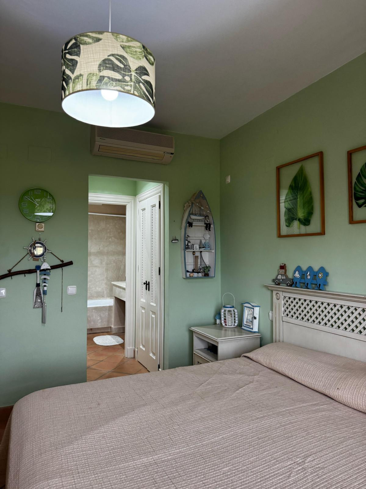 4 Bedroom Villa in Sotogrande - Photo 9