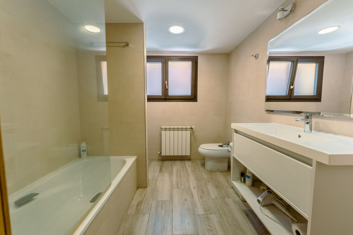 5 Bedroom Villa in San Pedro de Alcántara - Foto 29