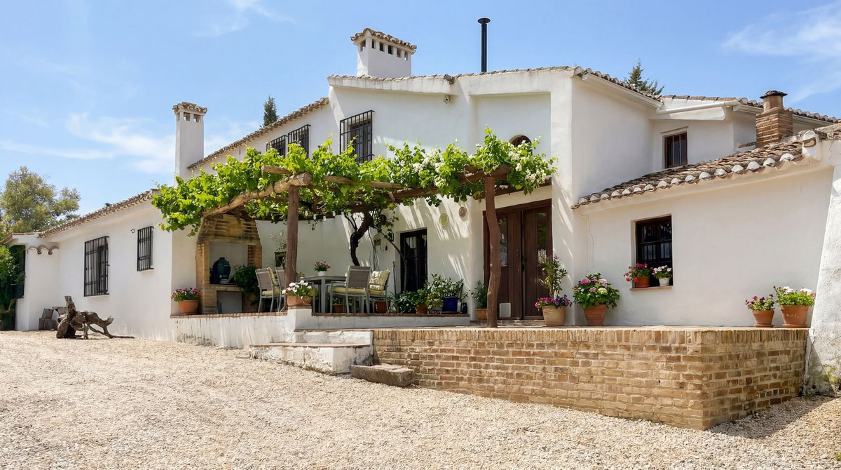 9 Bedroom Country house in Villanueva del Rosario - Photo 4