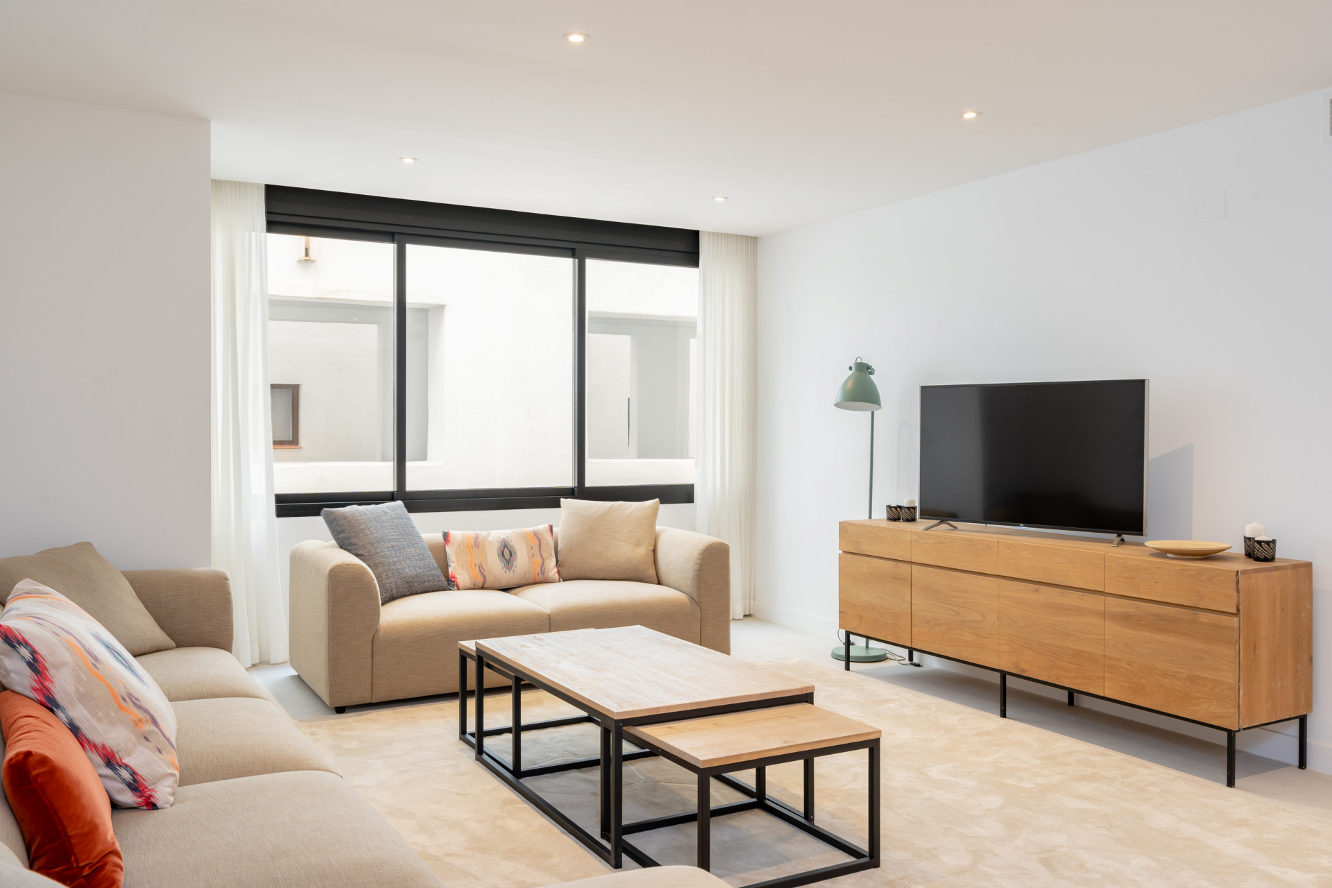 3 Bedroom Apartment in Marbella - Photo 11