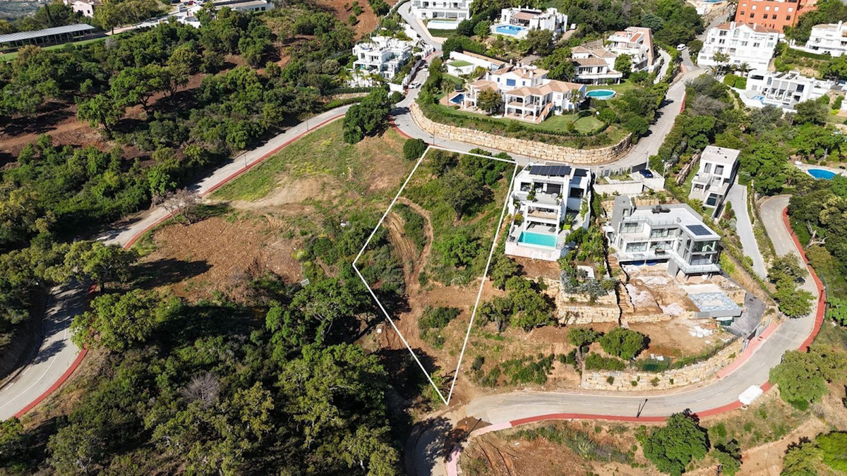 Plot in La Mairena