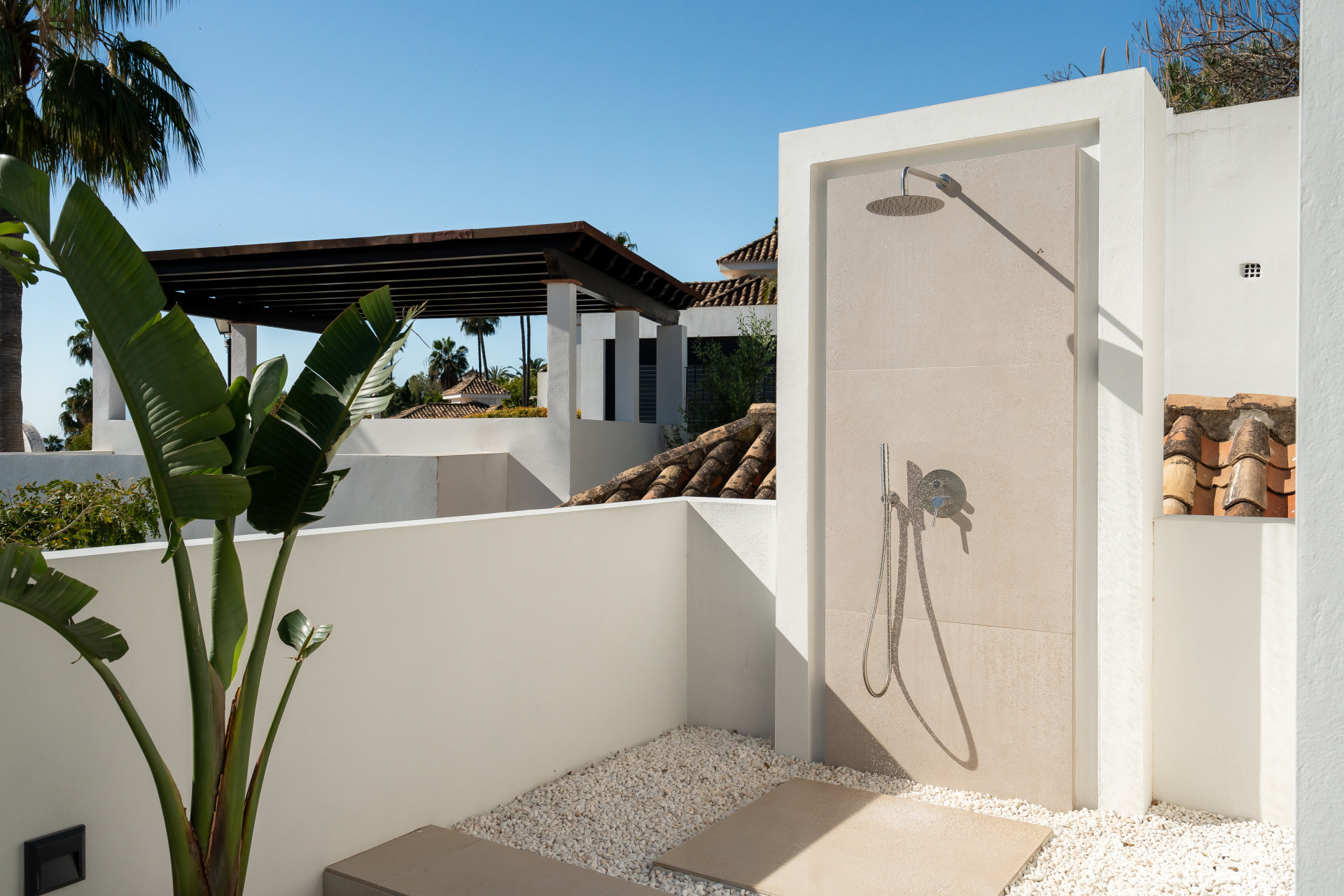 5 Bedroom Villa in Marbella - Photo 25
