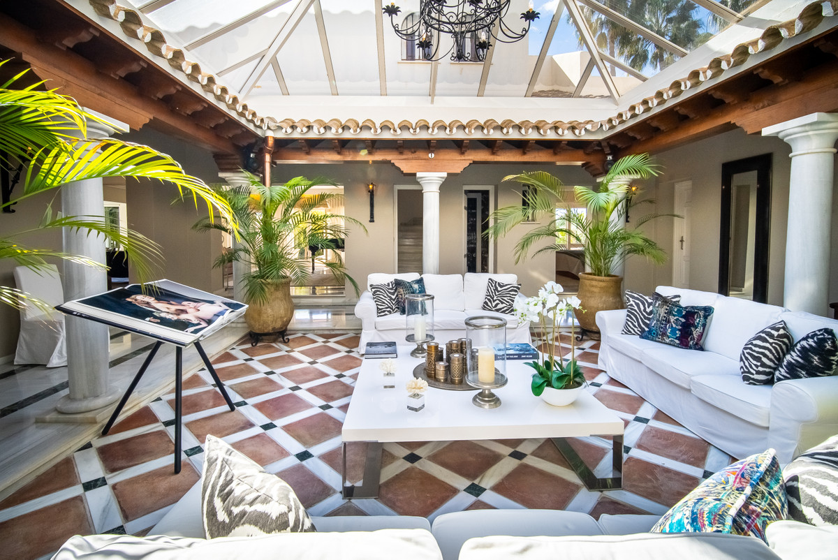 5 Bedroom Villa in Marbella - Foto 15