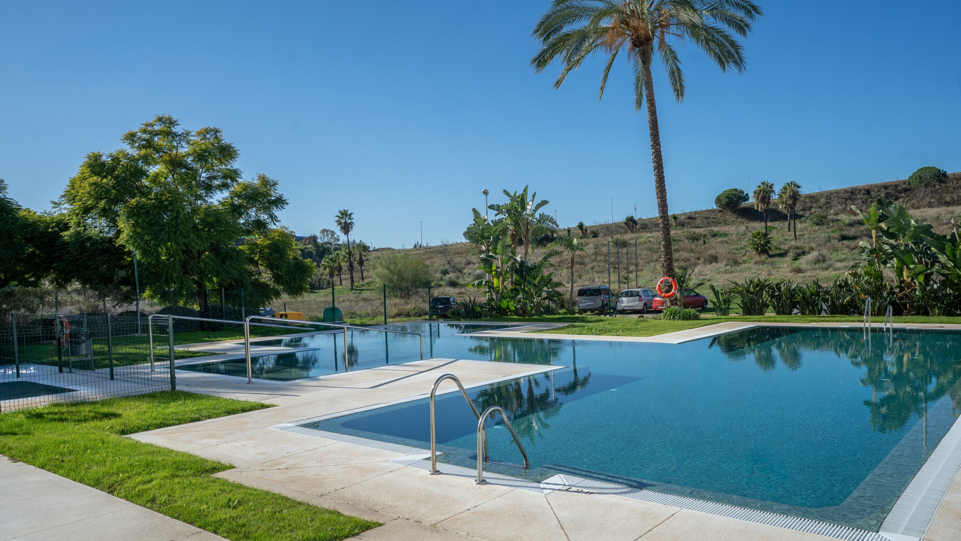 2 Bedroom Penthouse in Mijas - Photo 2