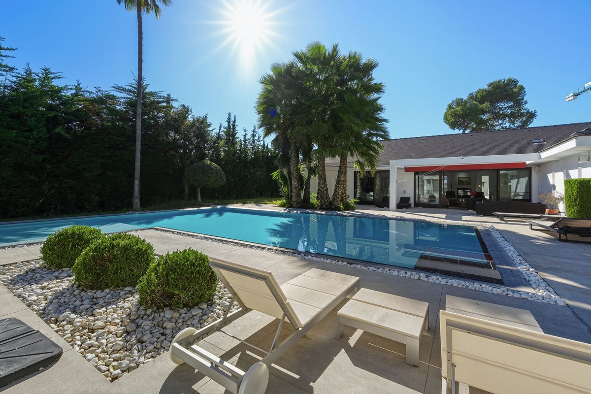 6 Bedroom Villa in San Pedro de Alcántara - Foto 20