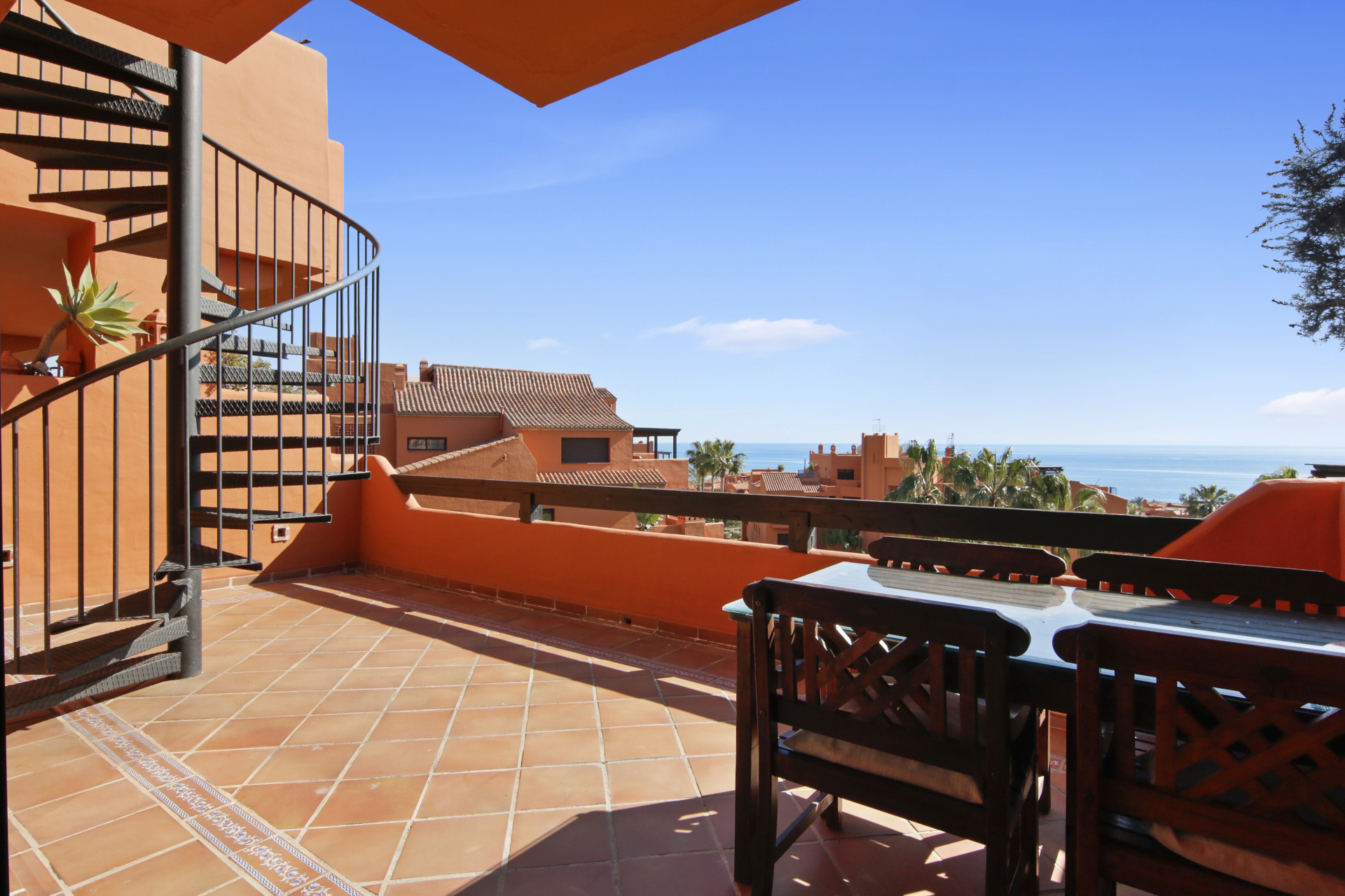 2 Bedroom Penthouse in Estepona