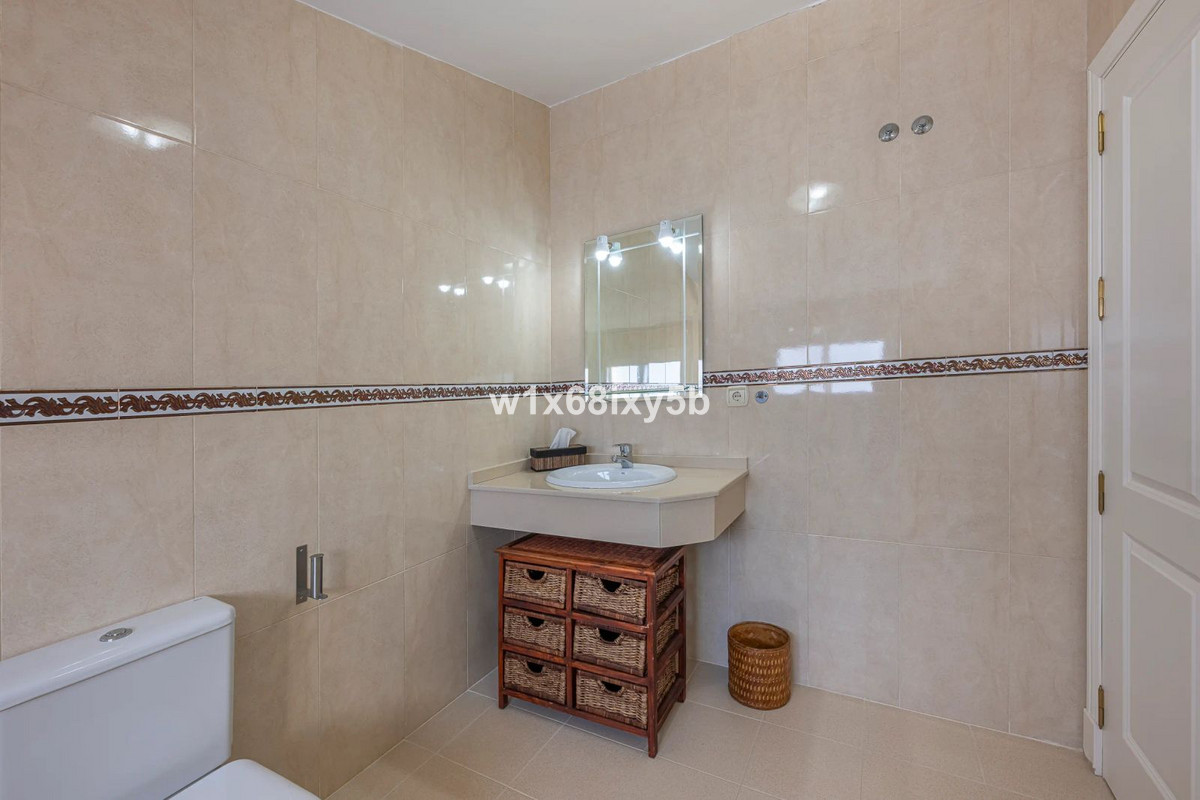 3 Bedroom Townhouse in Estepona - Фото 22