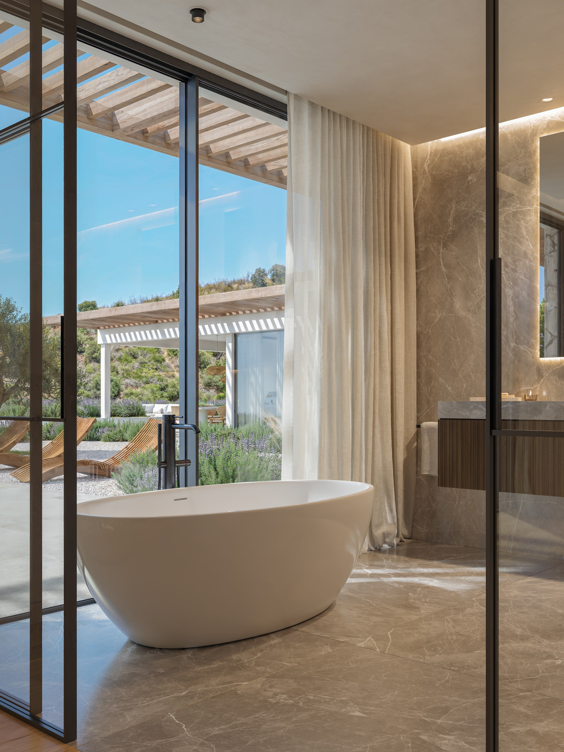 5 Bedroom Villa in Marbella - Photo 13