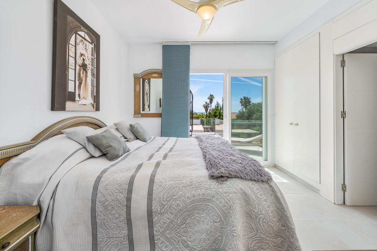 3 Bedroom Villa in Estepona - Фото 11