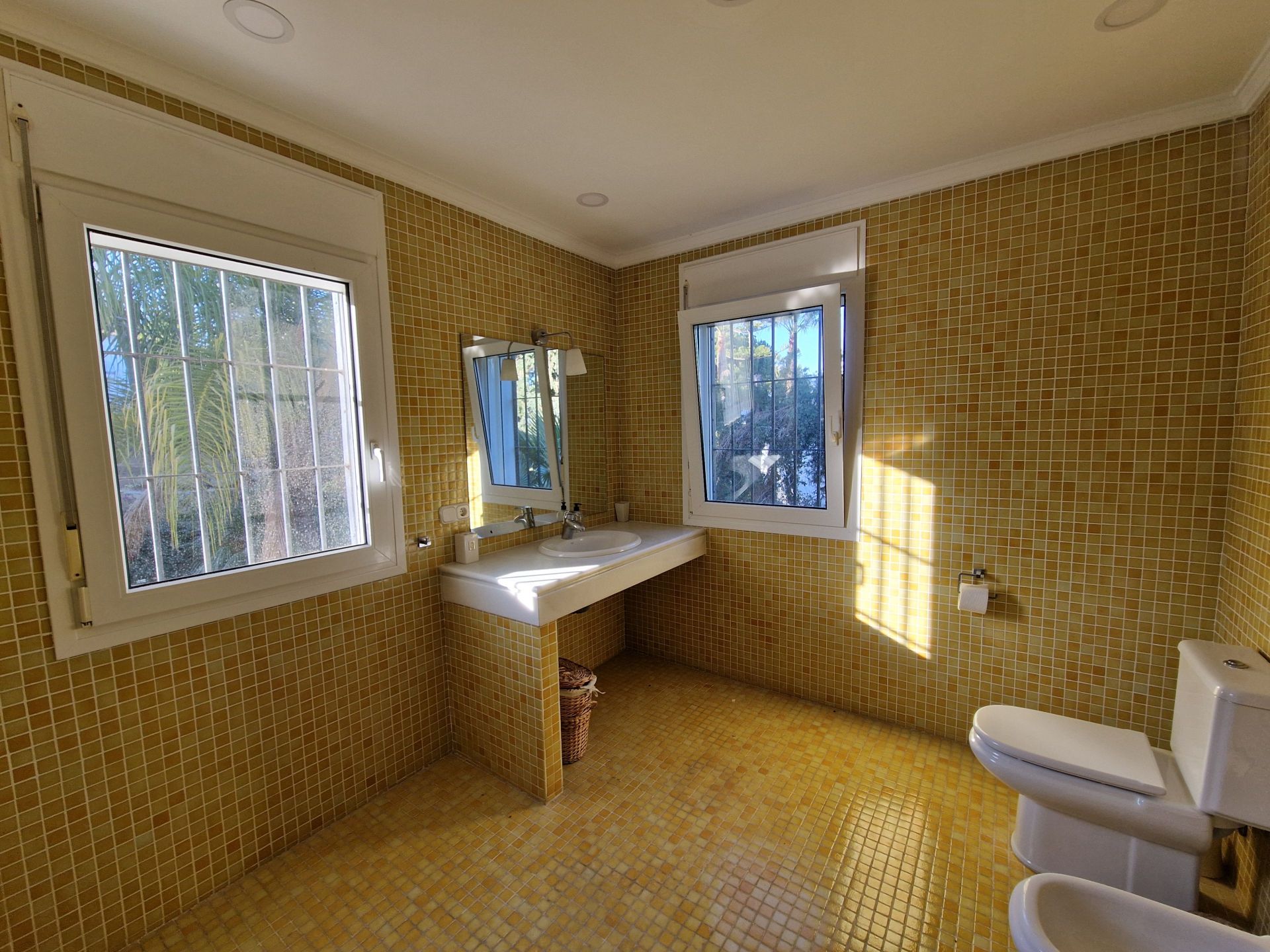 6 Bedroom Villa in Marbella - Photo 24