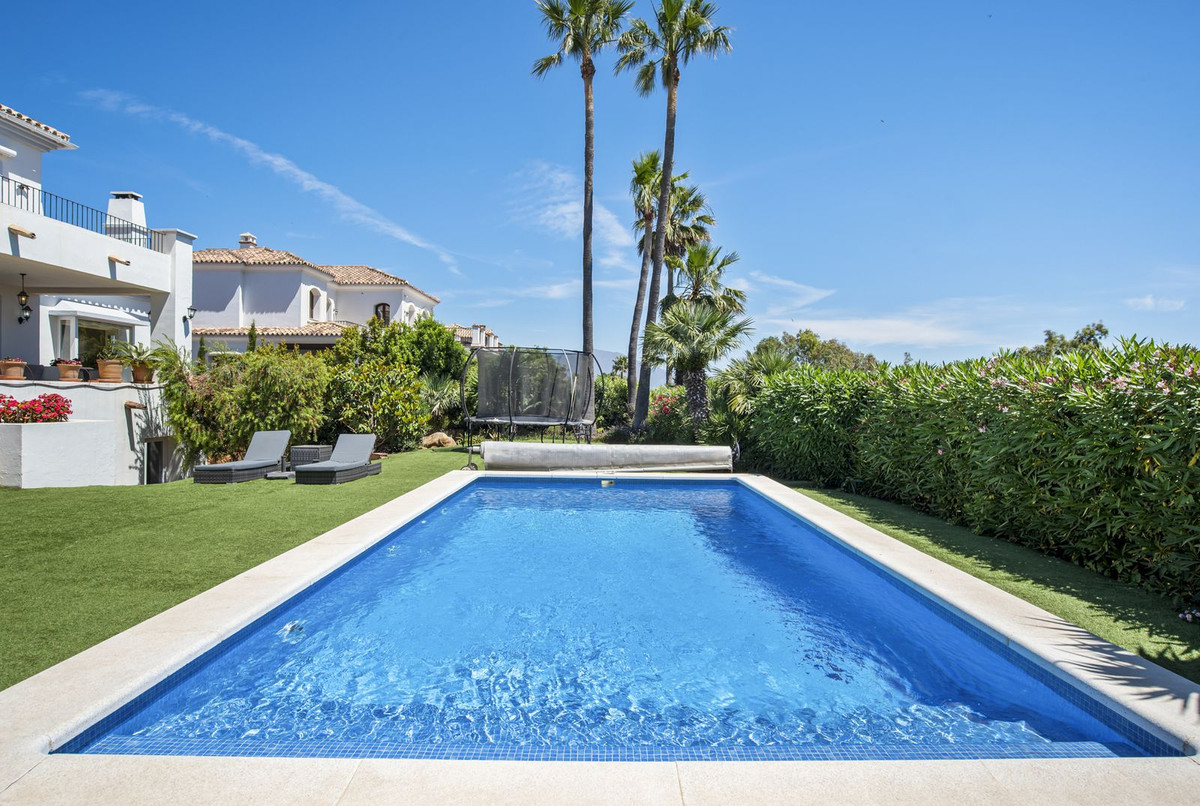 4 Bedroom Villa in Manilva - Photo 39