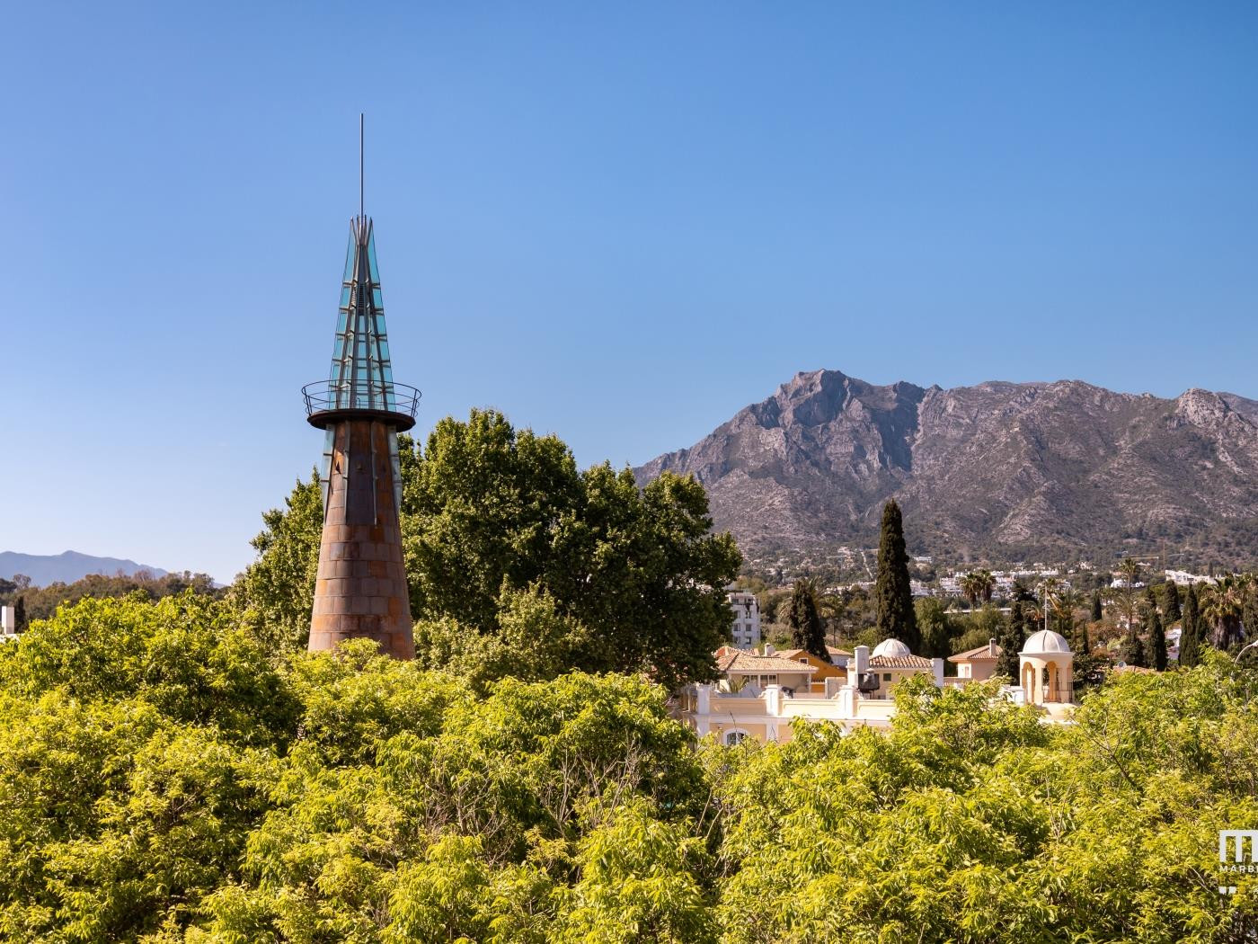 2 Bedroom Apartment in Marbella - Photo 26