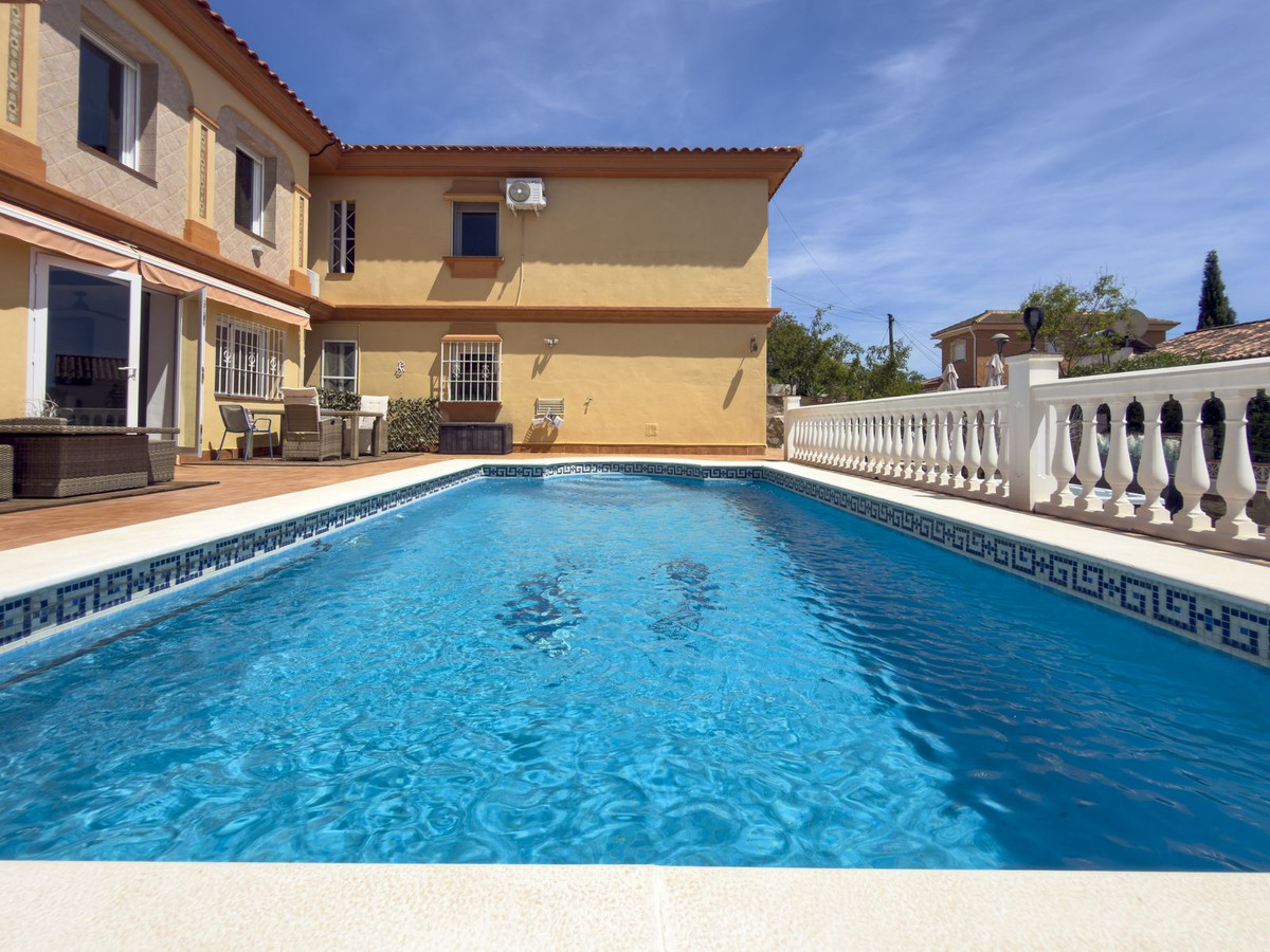 5 Bedroom Villa in Coín - Photo 60