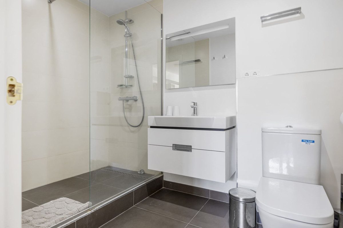 5 Bedroom Townhouse in Benahavís - Foto 23