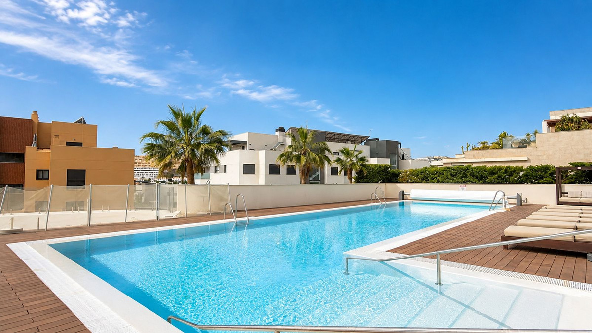 4 Bedroom Townhouse in Mijas - Photo 25