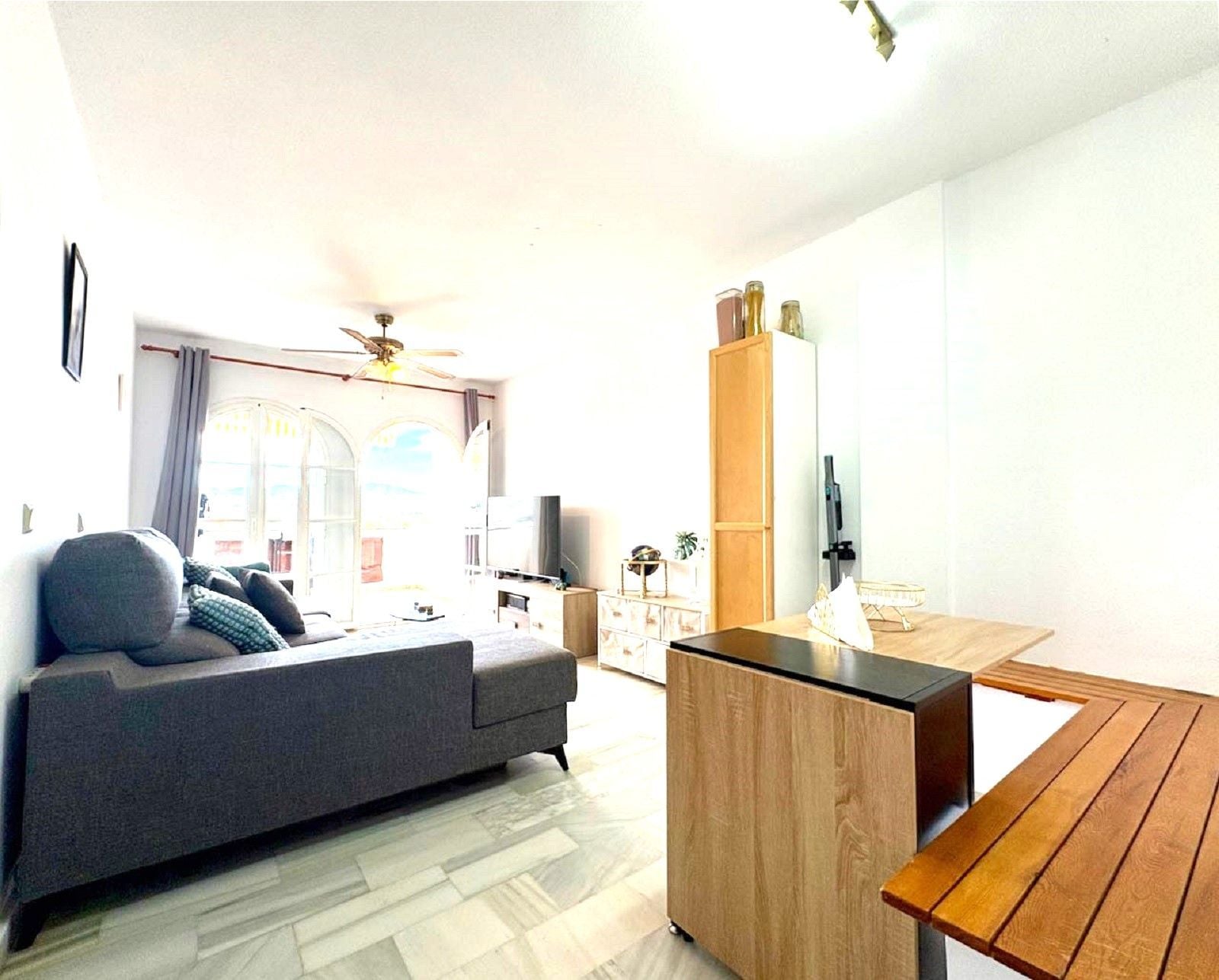 2 Bedroom Apartment in Mijas - Photo 5