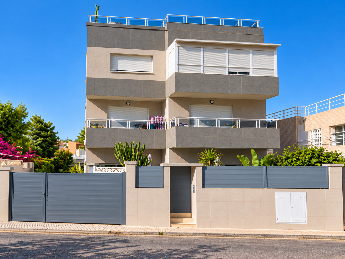Espaço comercial com vista mar em Baleares, Espanha – Foto 1