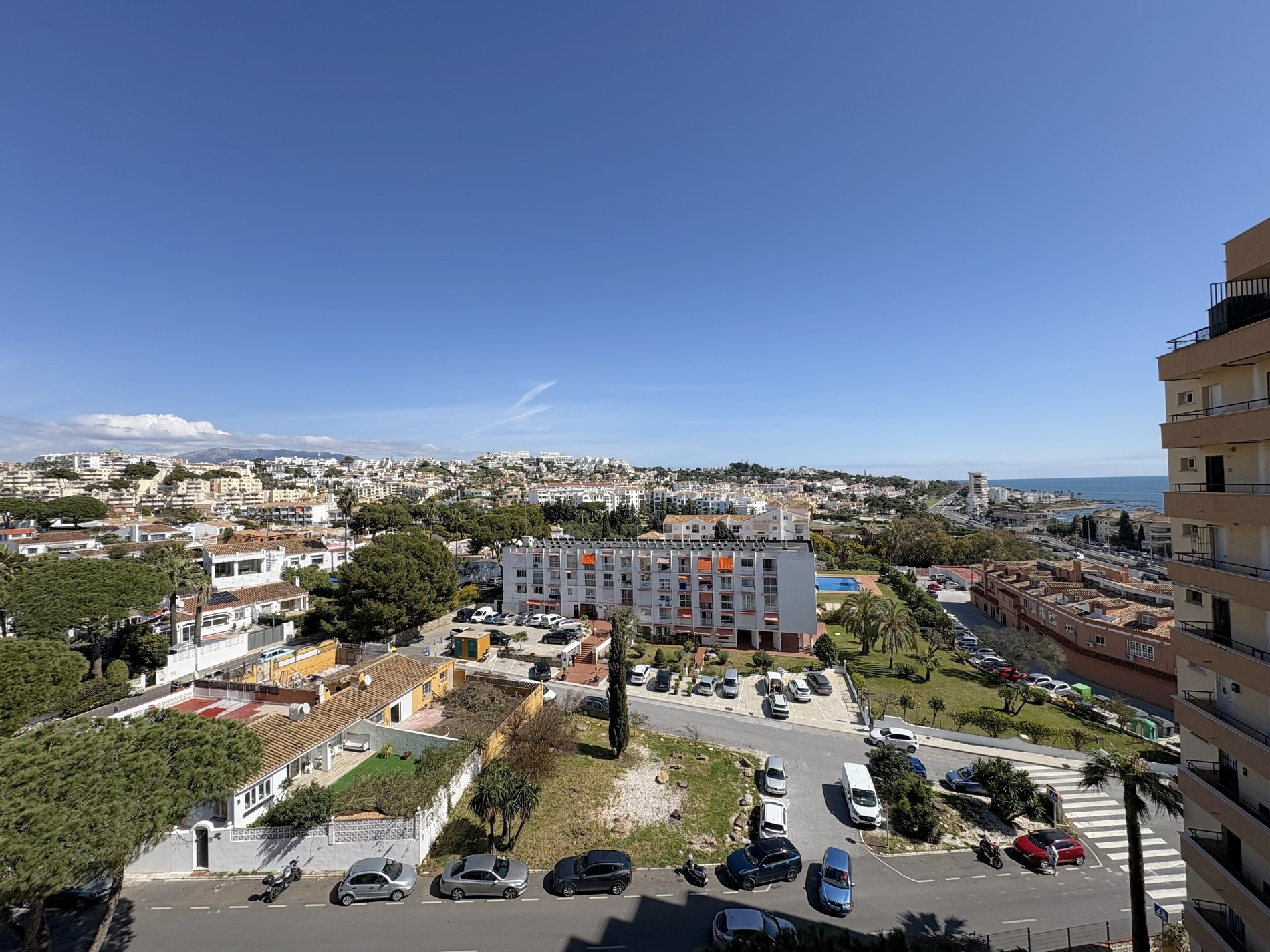 2 Bedroom Apartment in Mijas - Photo 11