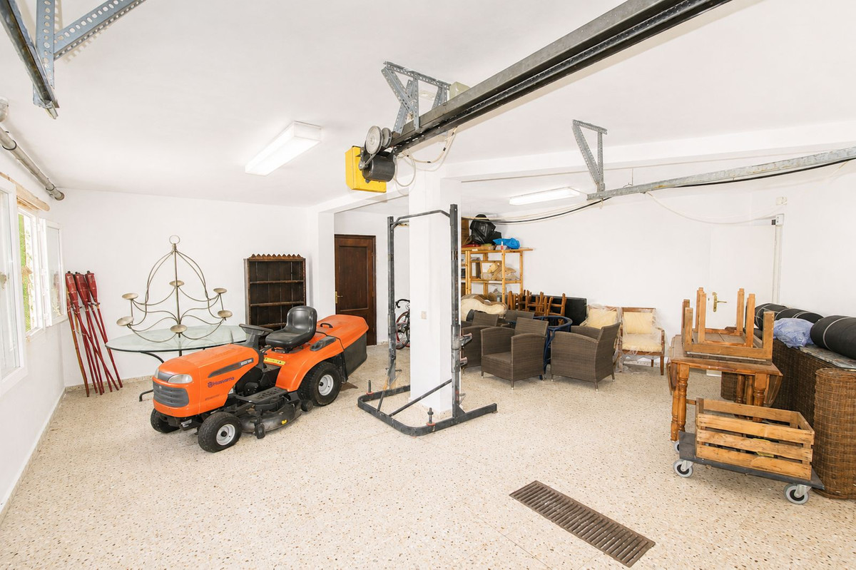 4 Bedroom Villa in Benahavís - Foto 53