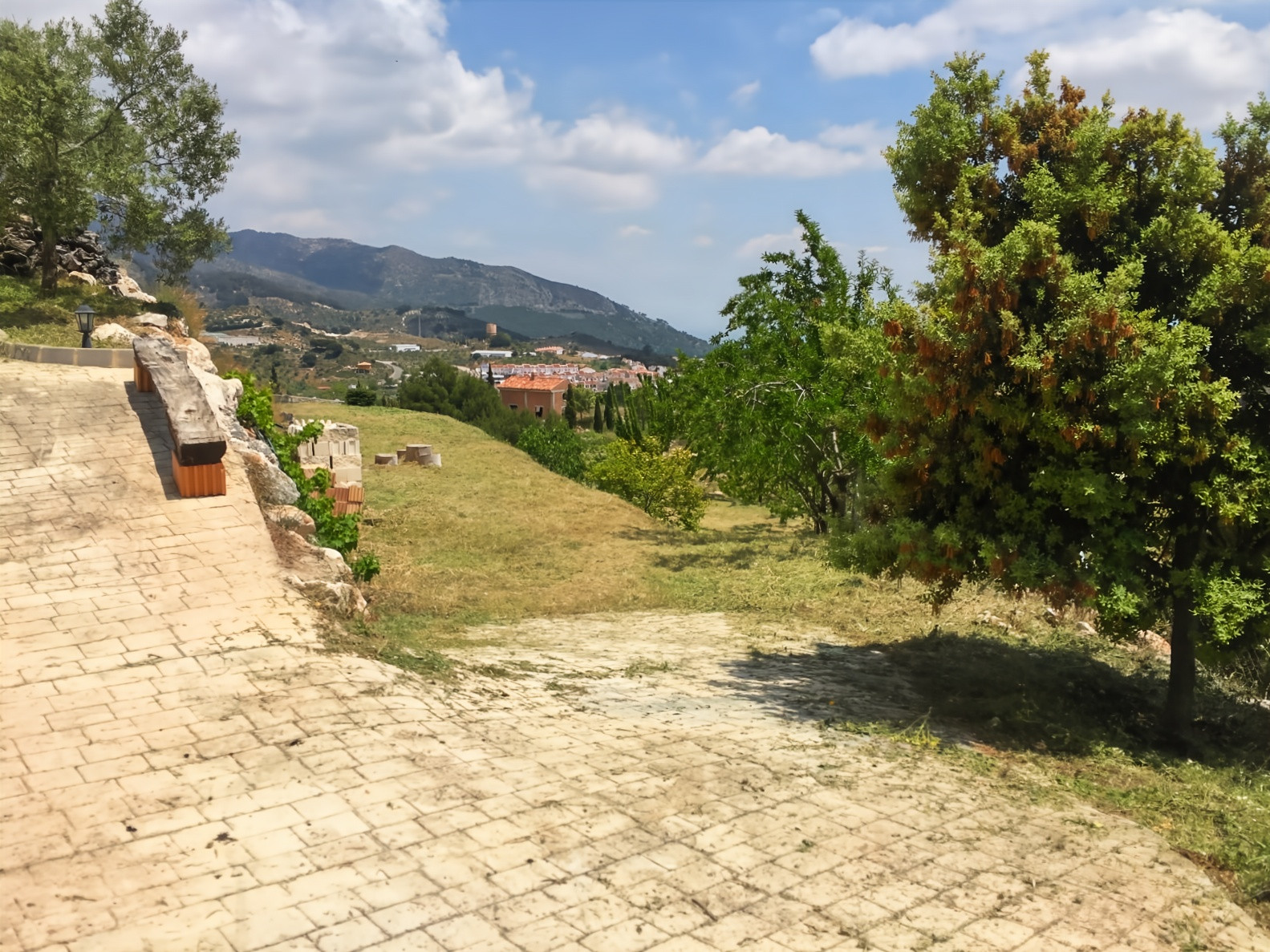 Chalet de 2 dormitorios en Málaga – Foto 4