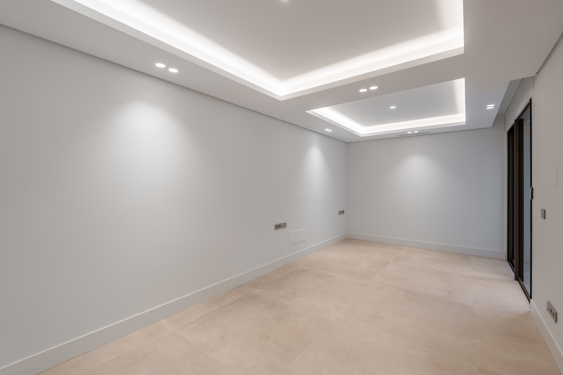 5 Bedroom Villa in Málaga - Photo 24