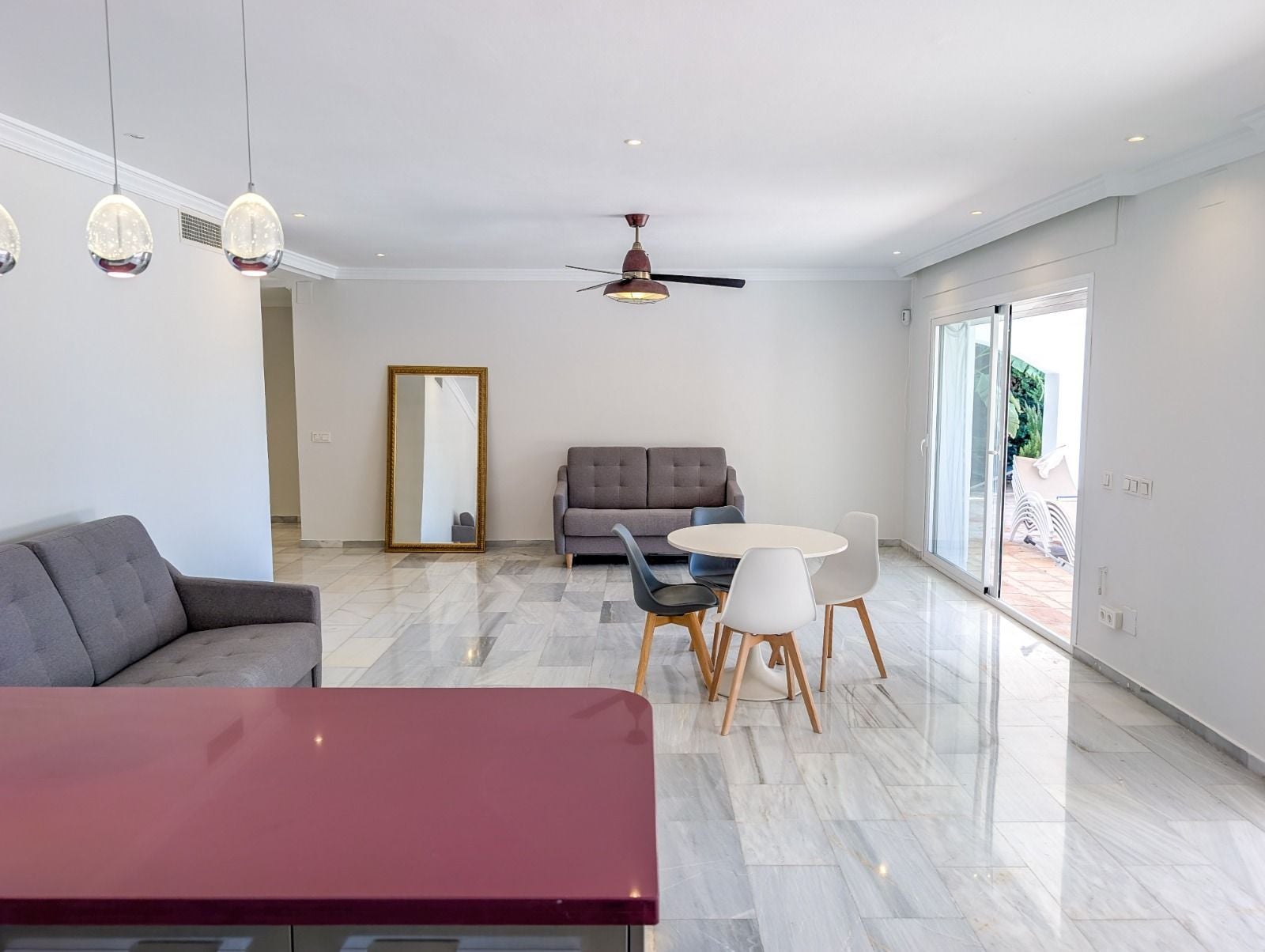 4 Bedroom Villa in Marbella - Photo 14