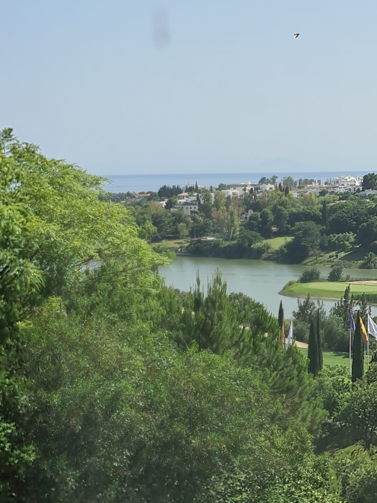 3 Bedroom Penthouse in Benahavís - Photo 9