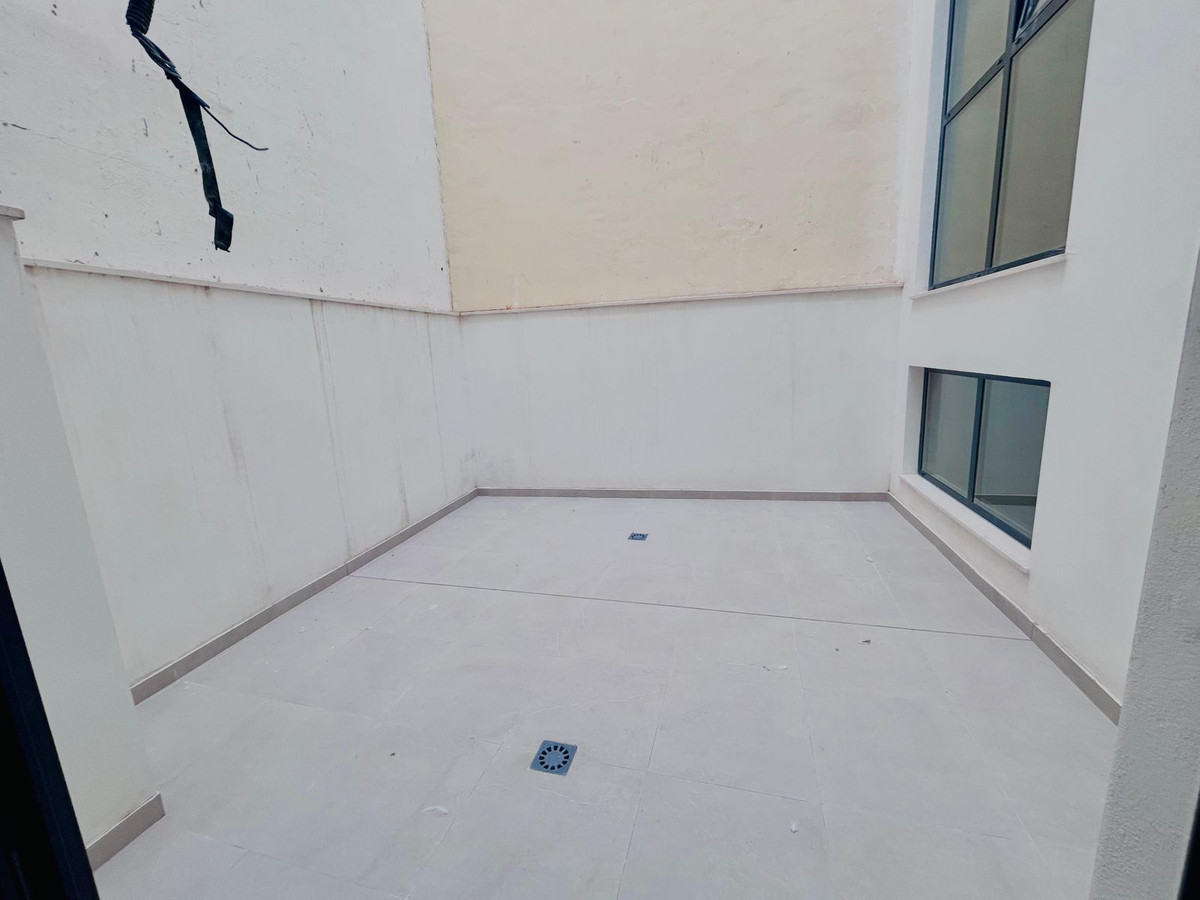Apartamento com 2 quartos com vista mar em Málaga, Espanha – Foto 18