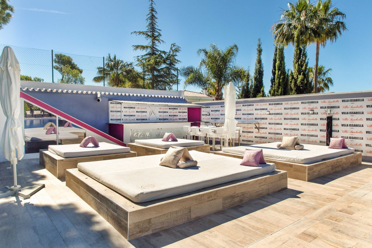 8 Bedroom Villa in Marbella - Photo 33