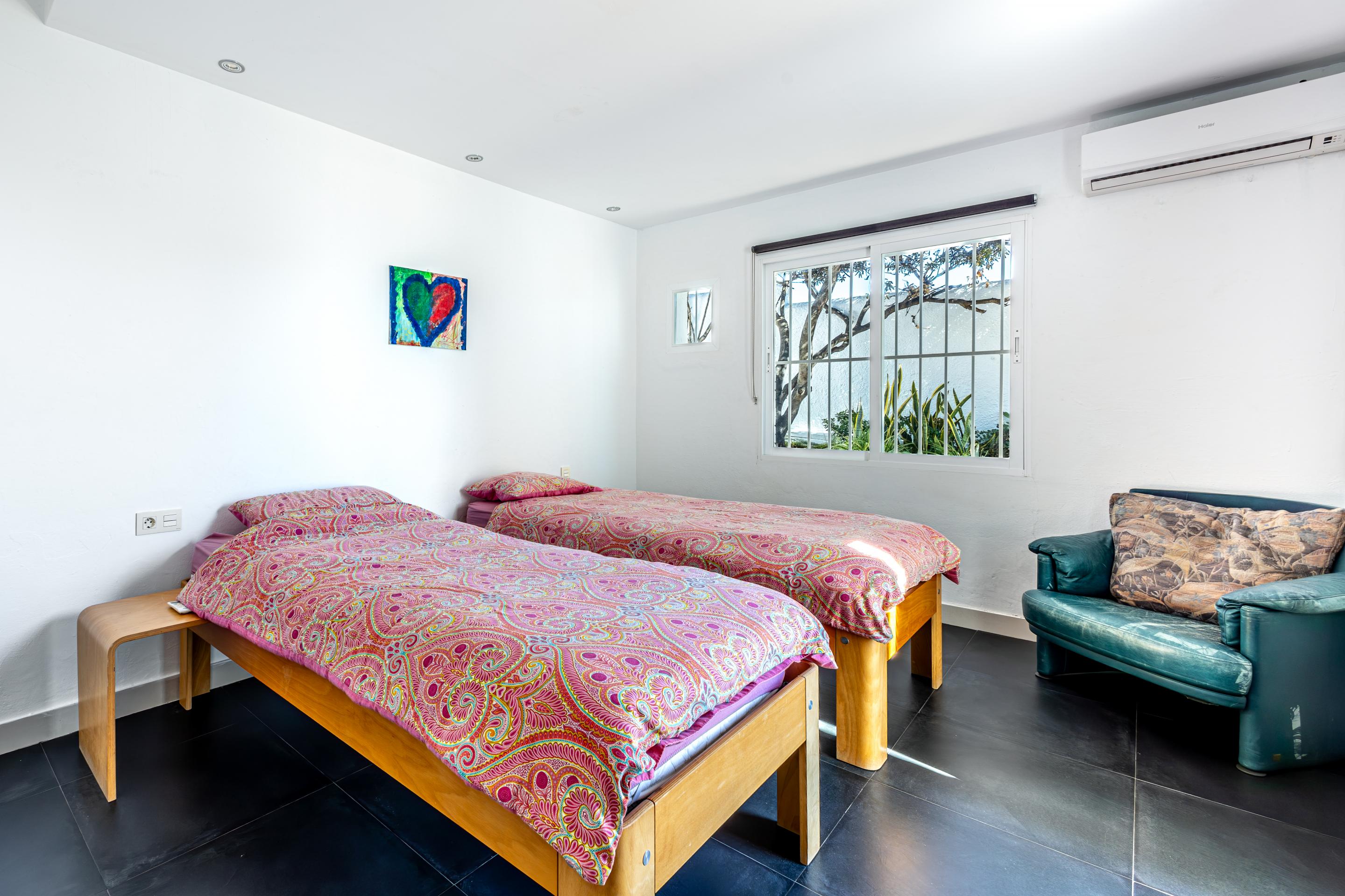 6 Bedroom Villa in Mijas - Photo 26