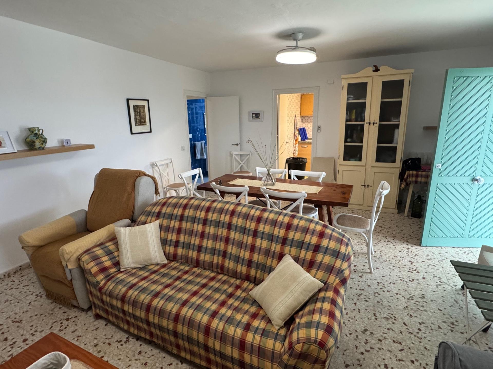 4 Bedroom Villa in Estepona - Photo 5