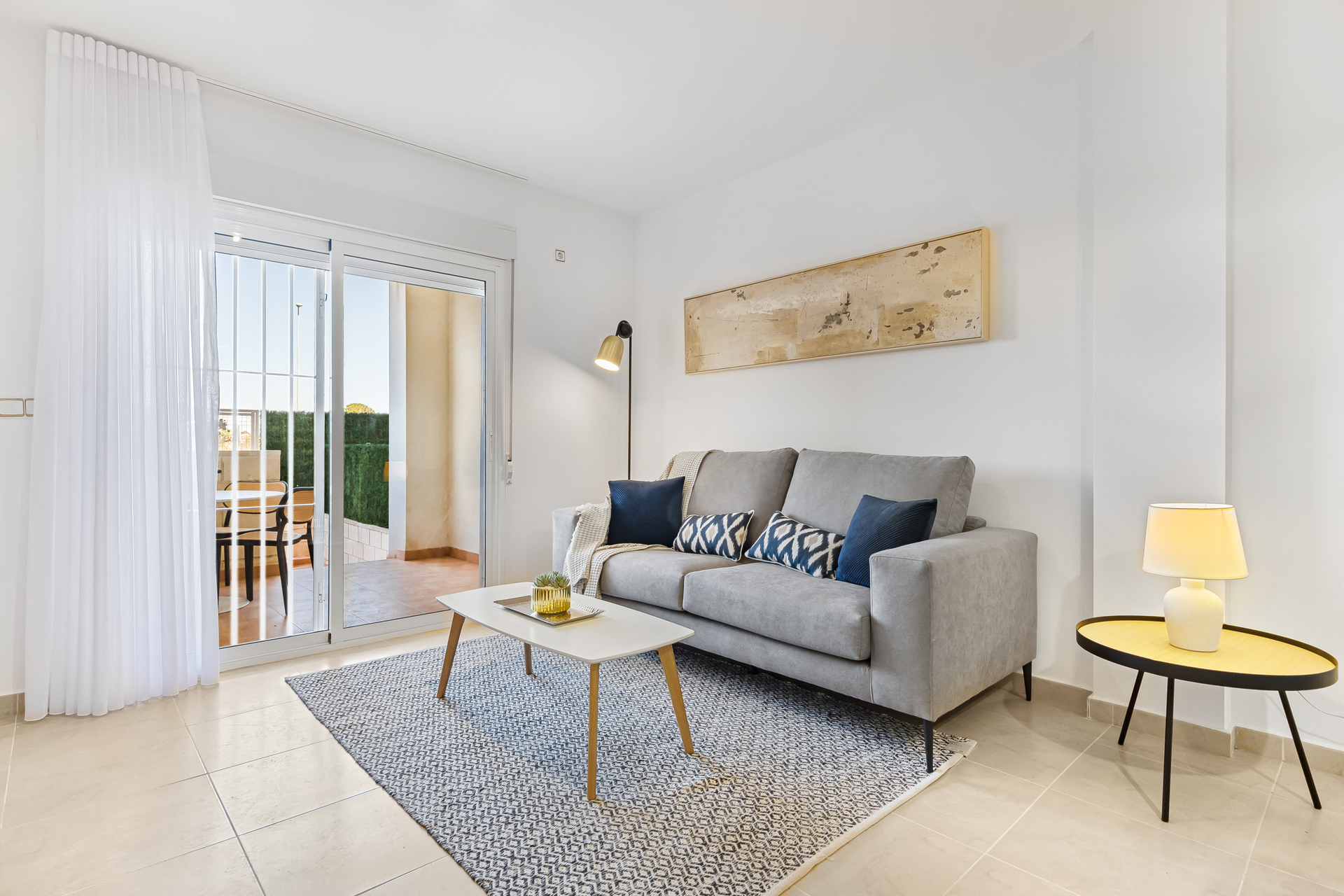 2-bedroom apartment with pool in Alicante, Spain – Photo 22