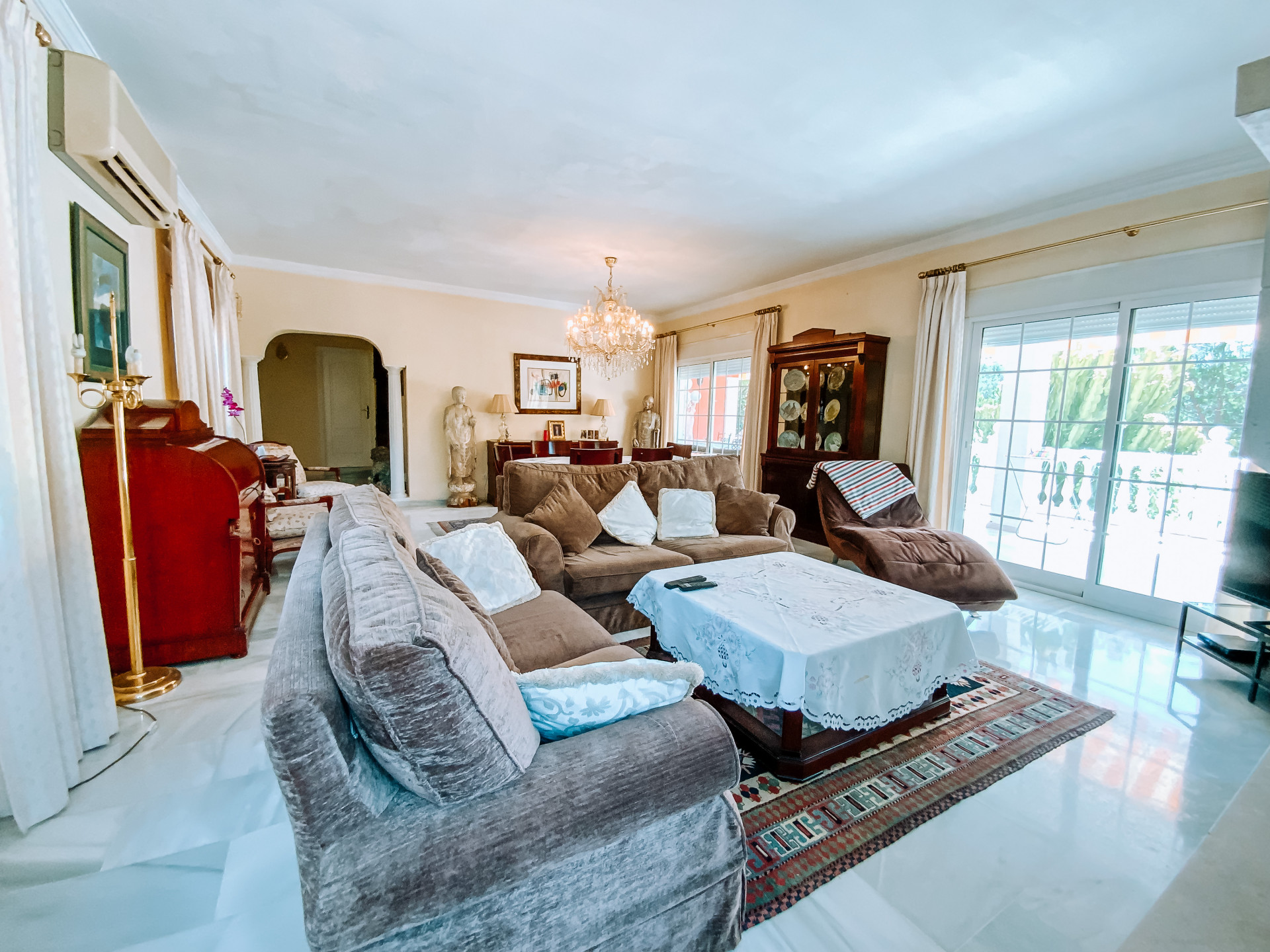 6 Bedroom Villa in Mijas - Photo 26