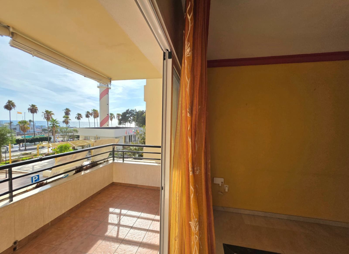 2 Bedroom Apartment in Marbella - Photo 14